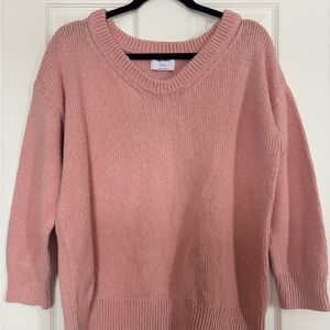 Old Navy Women's Blush V-Neck Sweater